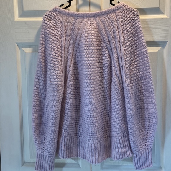 Universal Thread Sweater - Picture 3 of 3